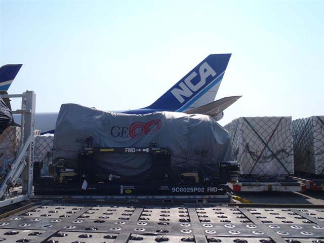 GE 90 Engine - June 2011